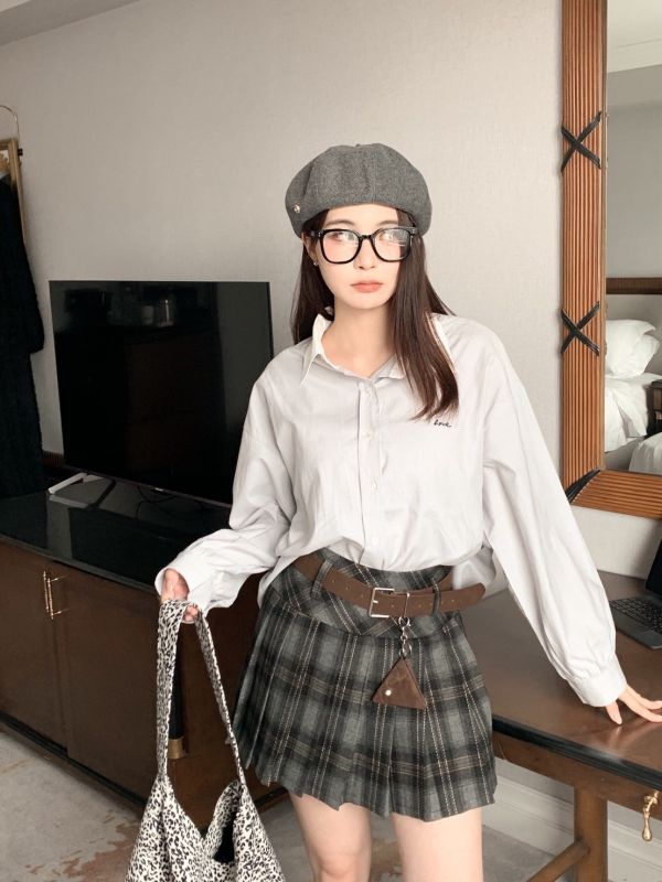 自訂款  慢生活感 撞色領口襯衫（單色） 