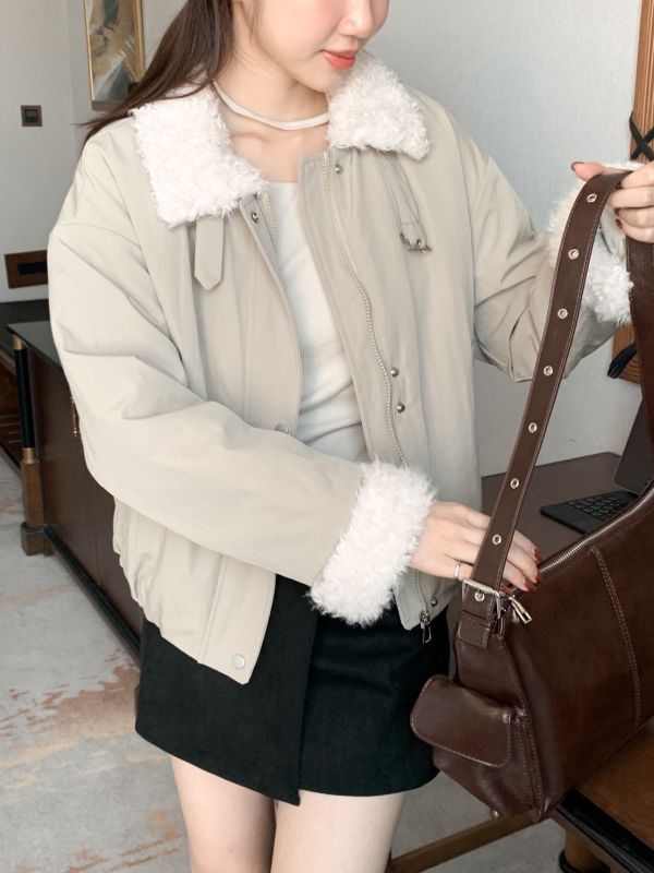 奶霜暖語 毛毛領短版外套 保暖小澎設計（3色） 