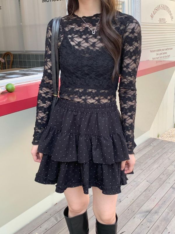 奶霜點點蛋糕短裙 韓系高腰顯瘦 層次荷葉裙 小辣感短裙 百搭春裝（2色） 