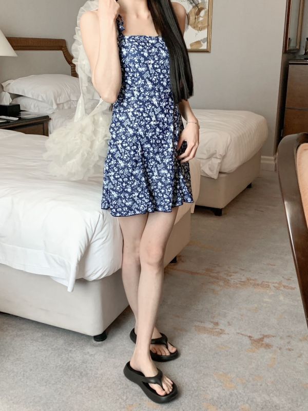 沁藍之夏 藍莓綁帶連身花花套組泳裝 