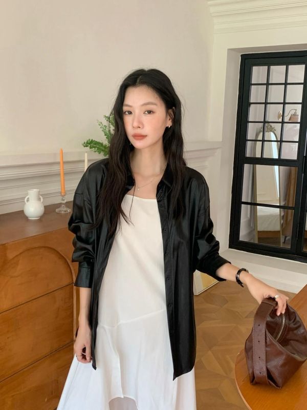 博物館女孩皮襯衫薄款皮革外套 寬鬆襯衫 質感穿搭（2色） 