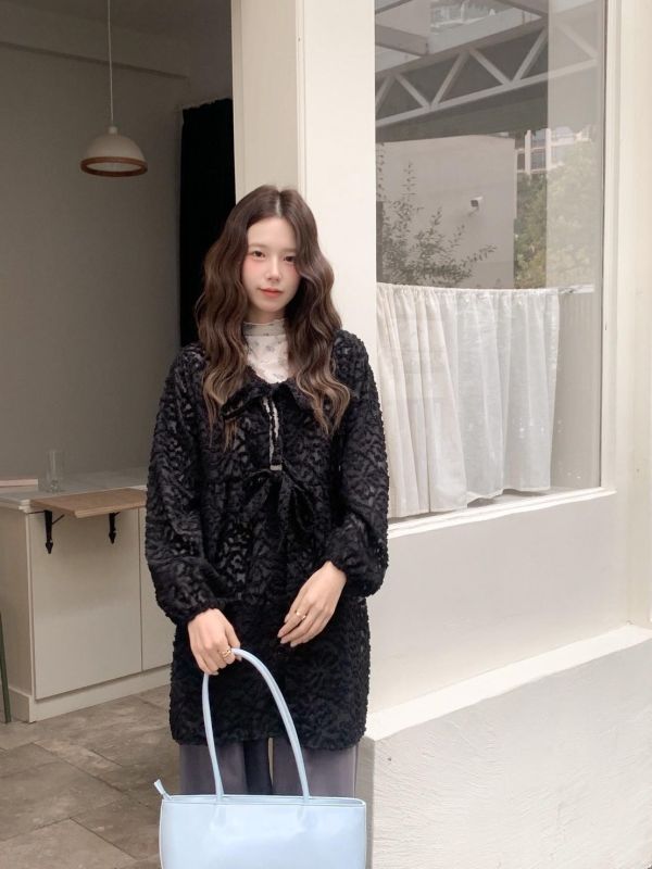 蜜漾晨曦 韓系立體毛毛花花綁帶罩衫 仙女感罩衫 顯瘦不刺癢 春夏秋必備（3色） 