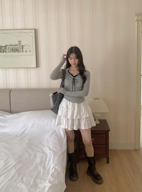 春日心跳蕾絲拼接上衣 蕾絲拼接綁帶長袖上衣 韓系內搭打底（2色） 