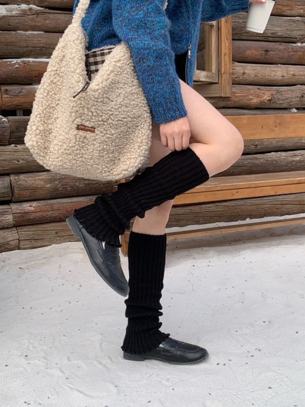 綿羊抱抱 雙面可背羊羔毛托特包 一包兩用 翻面變新包 秋冬必備 輕量百搭肩背包（3色） 