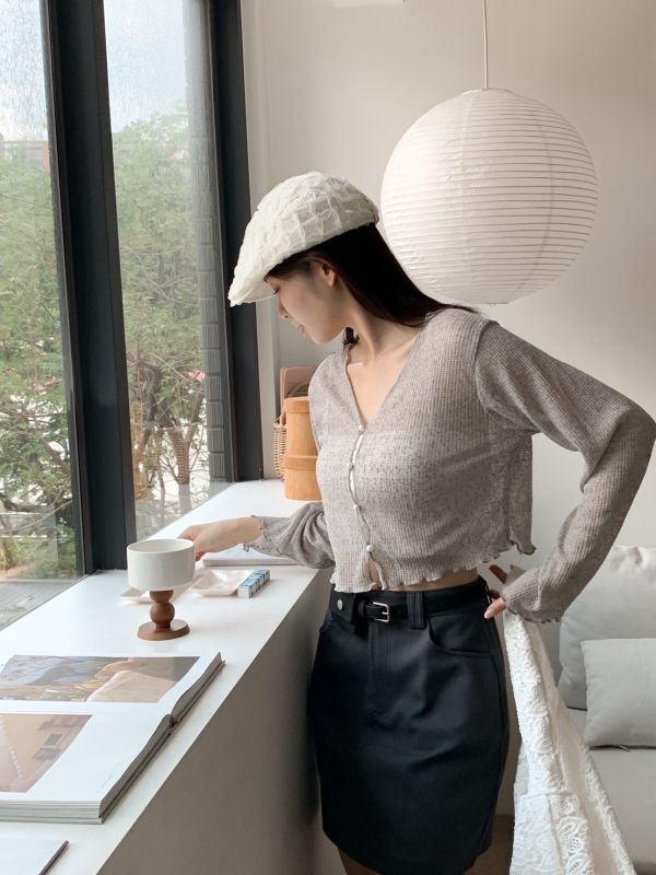 愛上麥穗的午後 微涼必備 針織排扣罩衫(3色) 