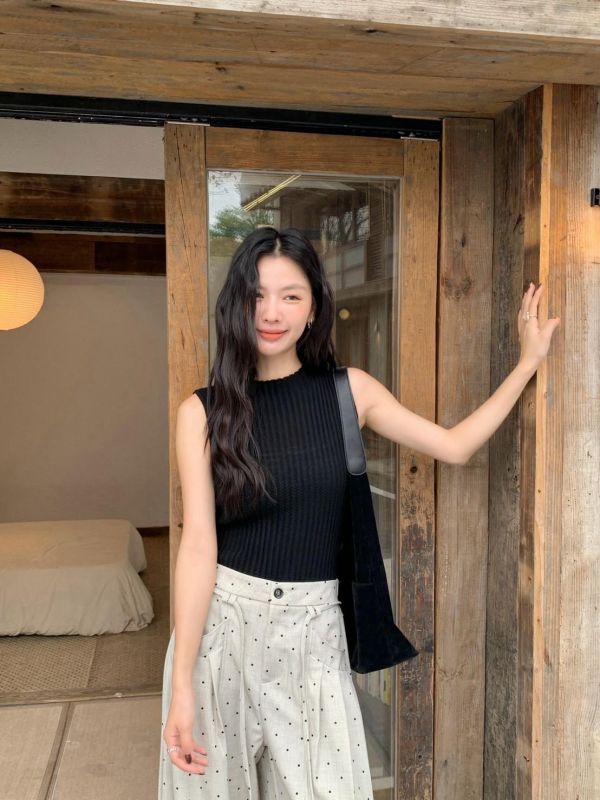秋日極簡羊絨背心 半高領坑條無袖針織上衣 韓系修身疊穿背心(5色） 