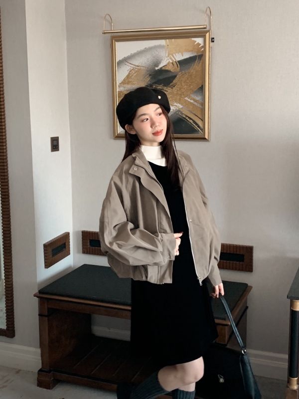 冬季綠野 霧面麂皮 立領澎感外套 高級感顯瘦版（2色） 