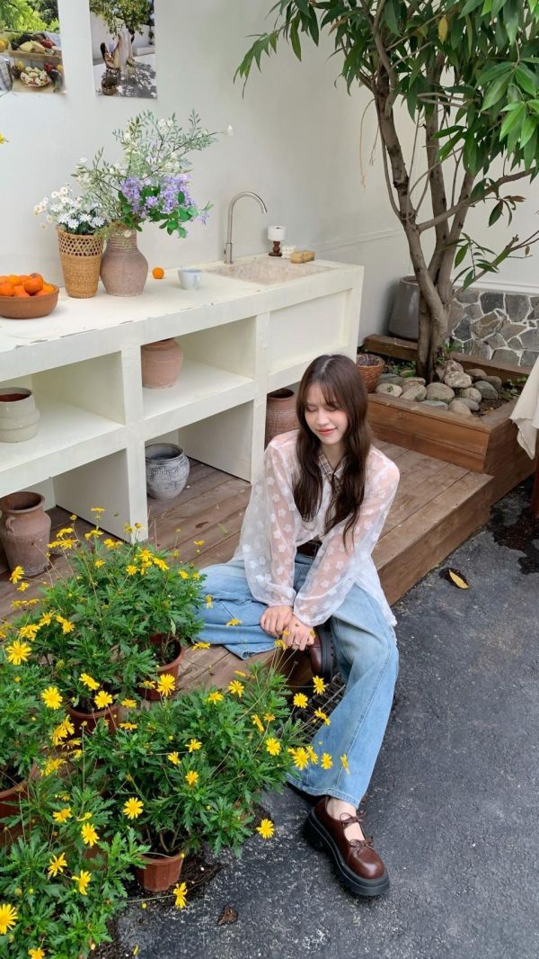 雲朵莊園 立體小花透紗澎感上衣 法式浪漫層次感上衣（2色） 