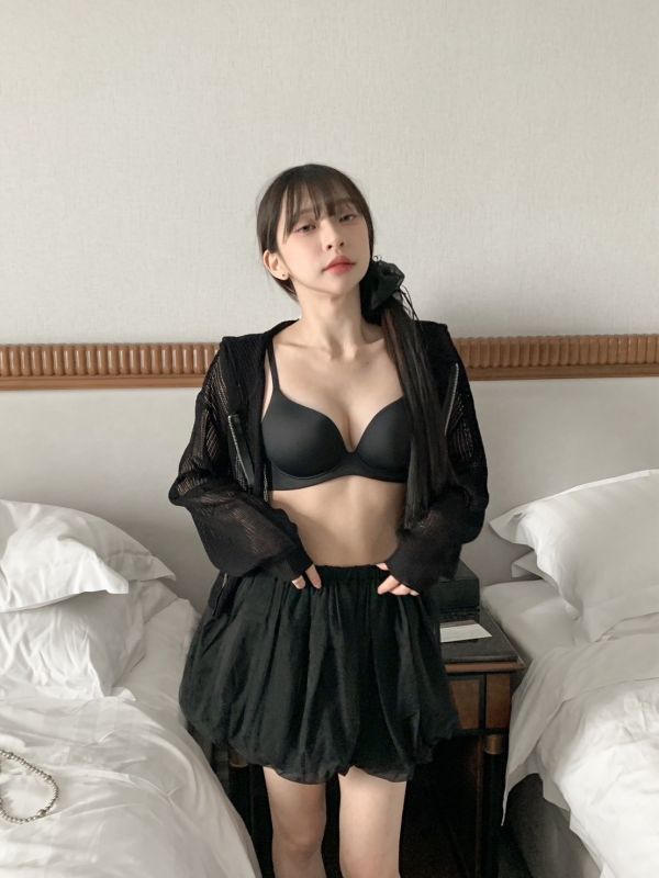 裸感美型系列  幫你偷偷集中的無痕涼感內衣 (3色) 