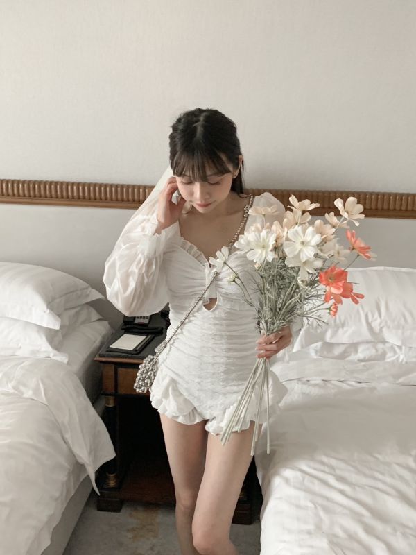 法式宮廷 光澤感連身泳裝 
