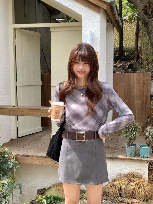 落日咖啡館 氣質A字裙 顯腿長百搭短裙 秋冬質感小裙子 氣質通勤約會穿搭（附皮帶） 