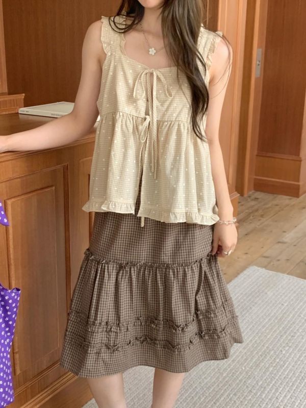 小花日常 格紋花花荷葉邊上衣（3色） 