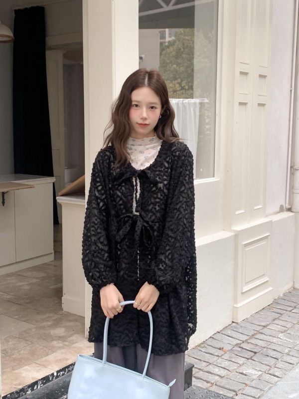 蜜漾晨曦 韓系立體毛毛花花綁帶罩衫 仙女感罩衫 顯瘦不刺癢 春夏秋必備（3色） 