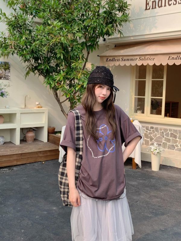 南法花園莊園 小花線條感寬鬆T恤 法式簡約百搭上衣（5色） 