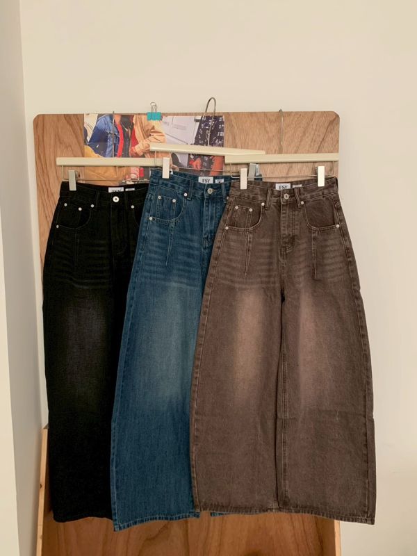 大長腿濾鏡 高腰微復古寬版牛仔長褲 顯瘦挺版 直筒修飾 腿長褲（3色） 