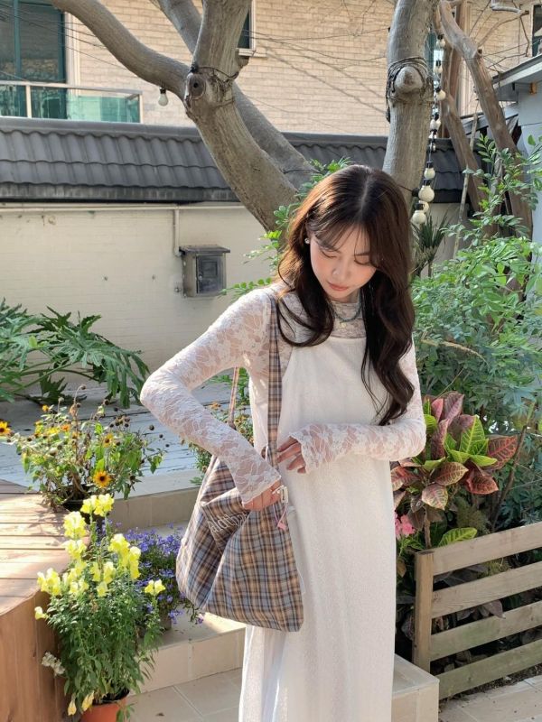 光影之間 空氣感細肩帶綁帶長洋裝 韓系疊穿洋裝 （2色） 