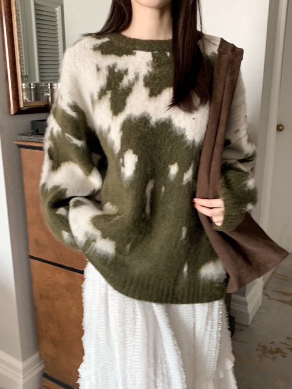 甜韓街拍感 渲染毛絨上衣溫暖又有型 