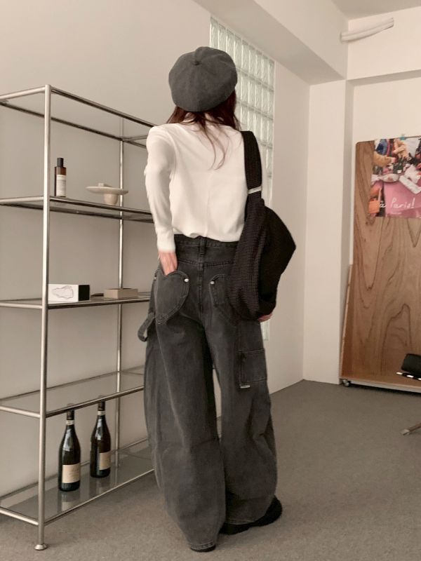 愛心詩篇 立體剪裁彎刀牛仔褲 修飾腿型 （2色） 