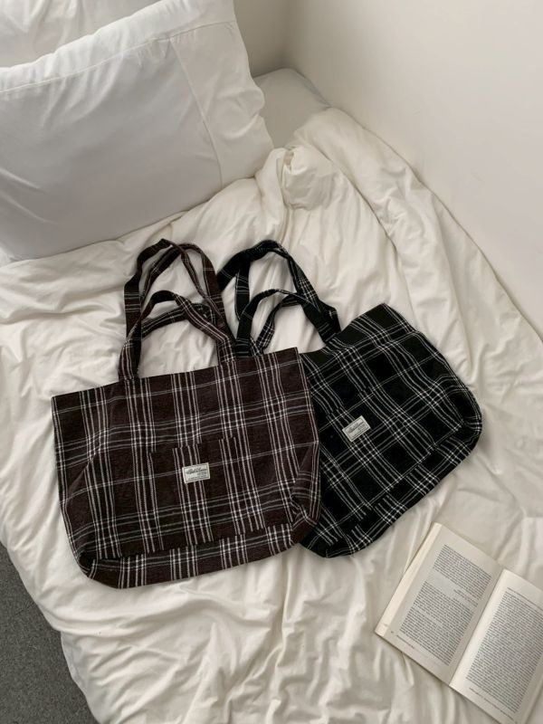 上學日的早晨 格紋大容量托特包 上課通勤都能裝 （2色） 