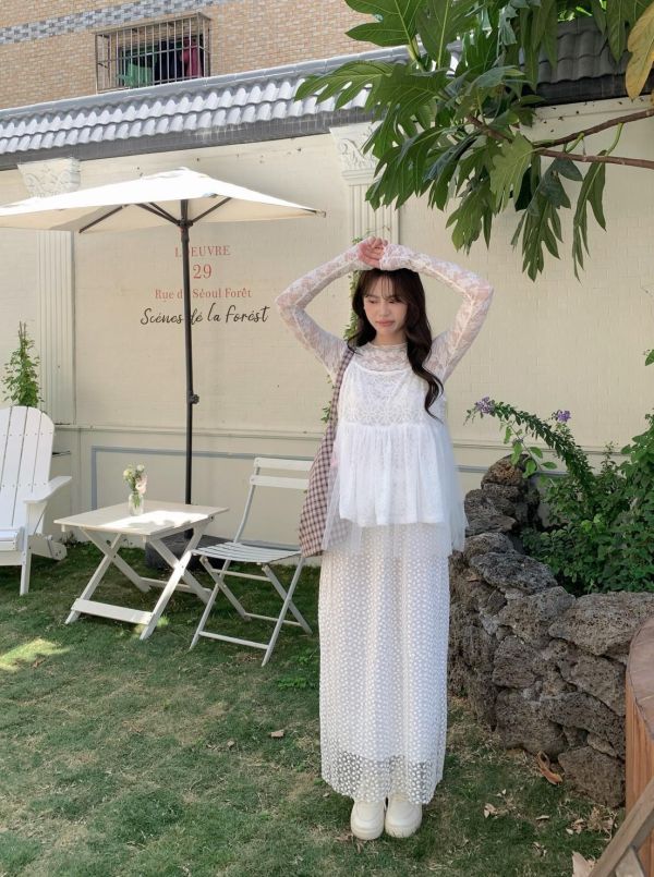 剛剛好的溫柔蕾絲長裙 韓系高腰顯瘦飄逸裙 氣質百搭（2色） 