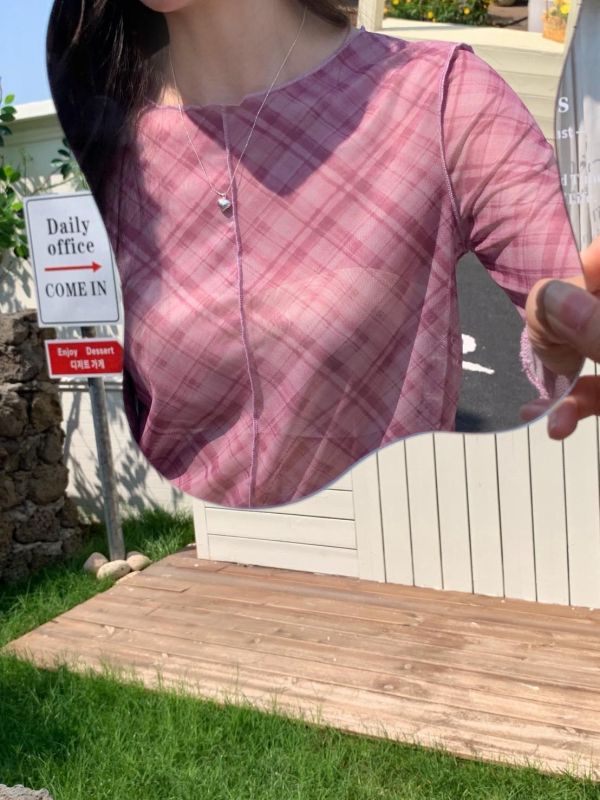 歐系少女層次感 格紋透膚長袖 木耳邊打底上衣（3色） 