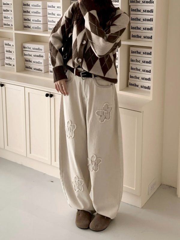 霧藍花信 小花刺繡牛仔寬褲高腰顯瘦 直筒寬褲（2色） 