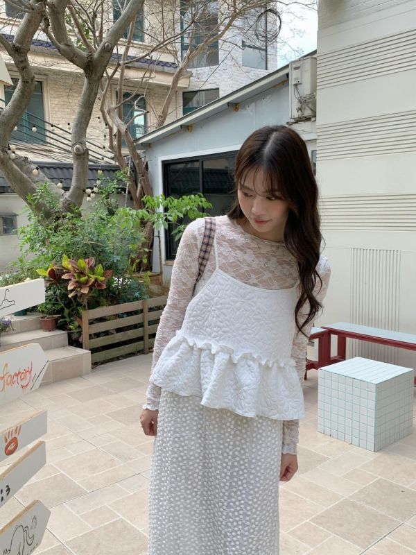 晚風花紋細肩背心 韓系短版顯瘦 小性感荷葉上衣 春夏百搭背心（3色） 