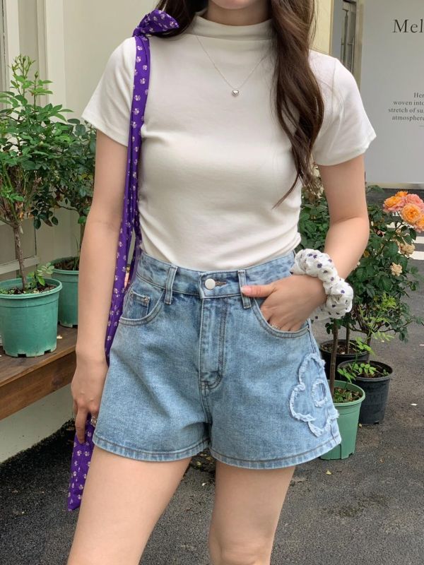 南法日常穿搭 立體花牛仔短褲 百搭顯腿長款（3色） 