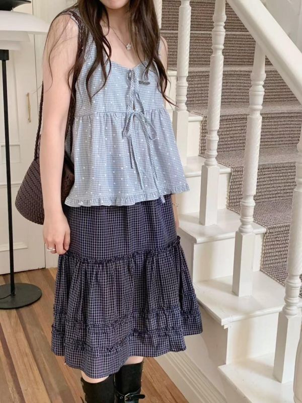 小花日常 格紋花花荷葉邊上衣（3色） 