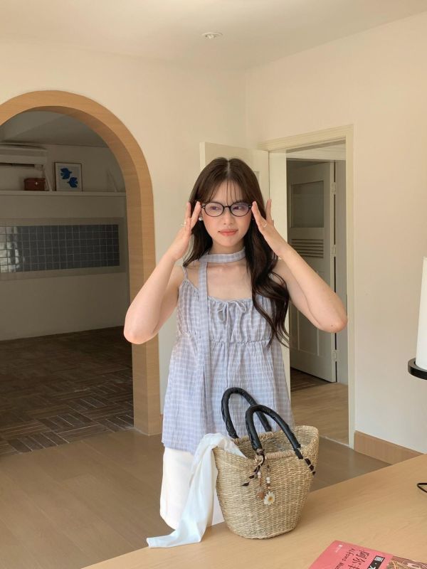 春日微霧感  細格綁帶背心+薄罩衫兩件套 韓系溫柔疊穿 （2色） 