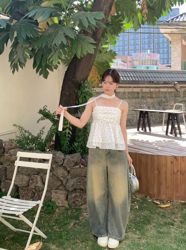 流浪日光刷色牛仔長褲 高腰彎刀顯瘦版 