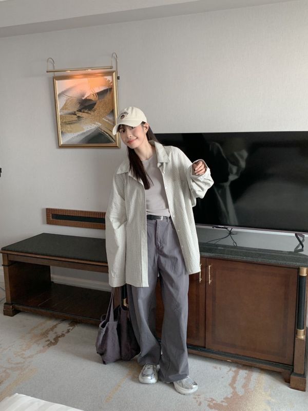 質感研究生  日系清新格紋襯衫（男女可穿） 