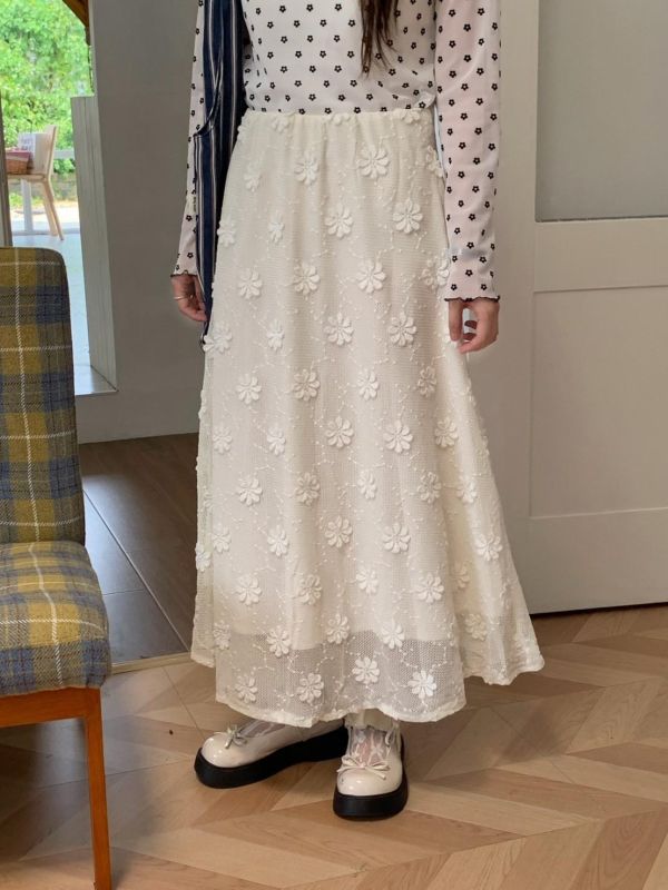 花開剛剛好 立體刺繡長裙（2色） 