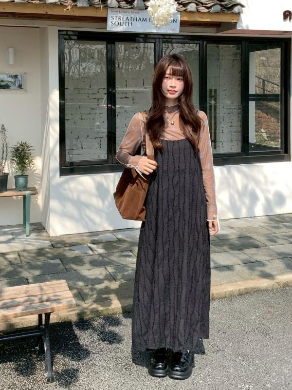 南法微風 吊帶洋裝 韓系細肩帶長洋裝 春日氣質洋裝(2色） 