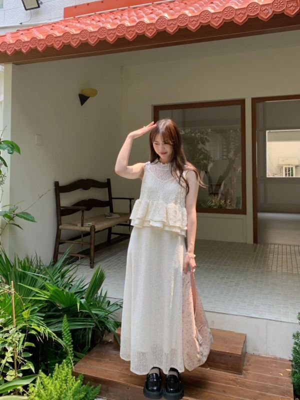 晨曦花園 高腰修身長裙 氣質垂墜感 顯瘦百搭長裙（2色） 