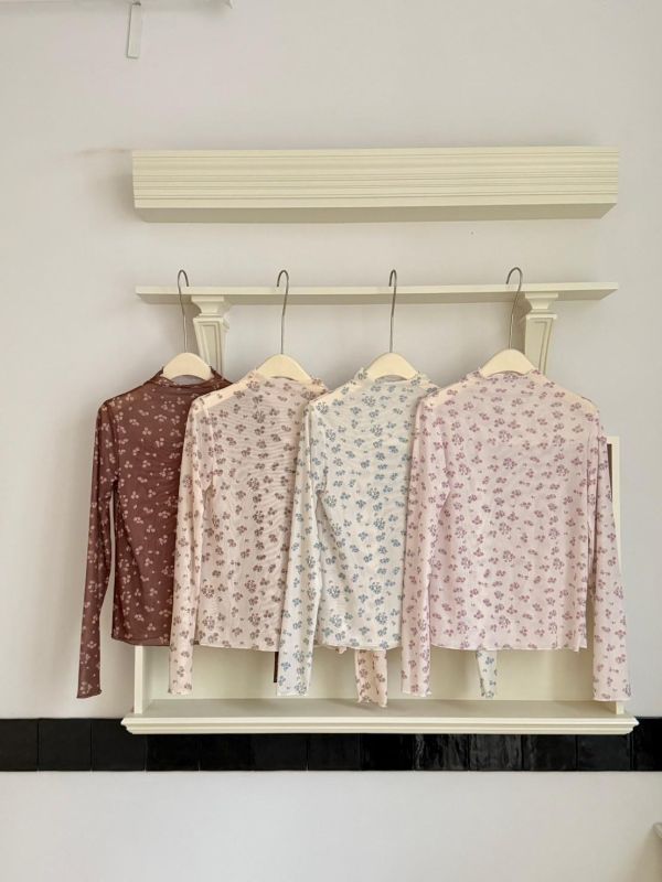 穗花公主 韓系碎花網紗上衣 溫柔奶霧小花 單穿疊穿都美 顯瘦不刺癢（四色） 