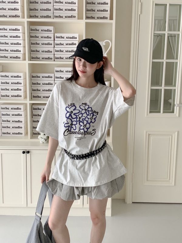 手繪插畫感 花花大T(男女可穿） 