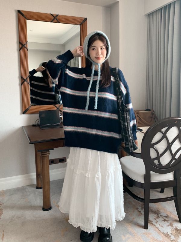 糖霜電波 毛絨條紋寬鬆針織上衣 冬日軟萌百搭款（3色） 