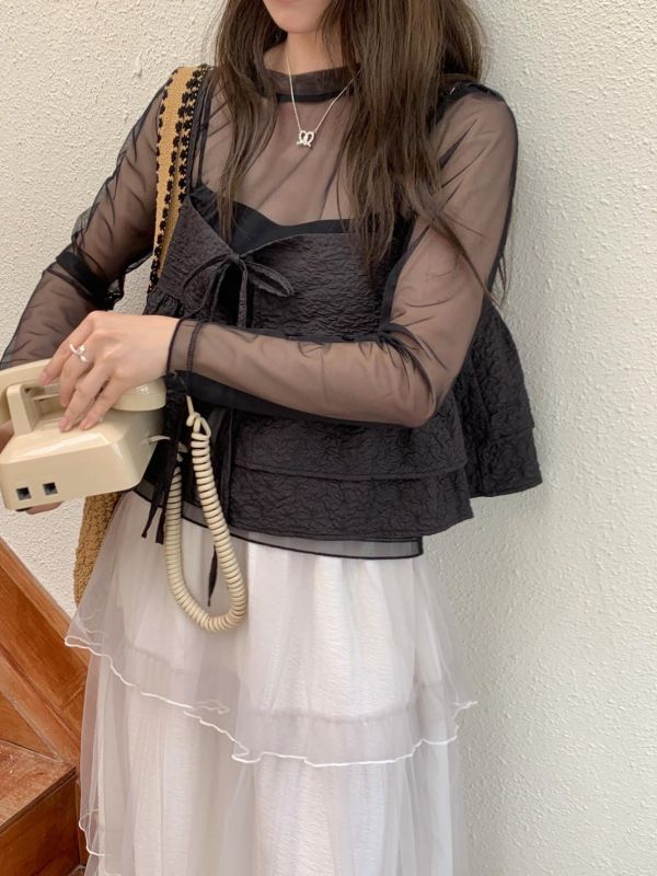 法式微甜 透膚紗感內搭＋立體花紋澎澎背心套裝（4色） 