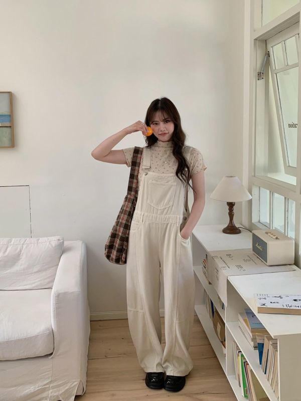 晨霧莊園 寬版吊帶牛仔長褲 法式慵懶感日常穿搭（2色） 