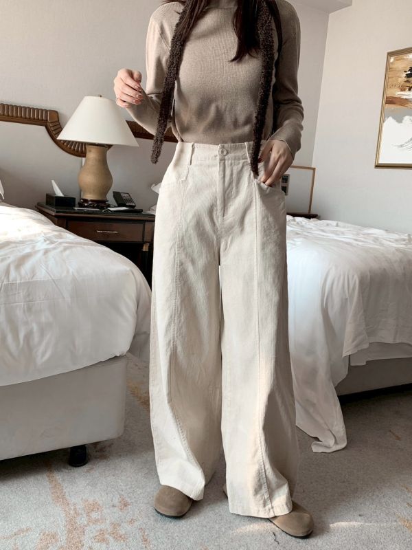 自訂款 煙燻玫瑰 暖光燈芯絨直筒寬褲 溫柔與質感的冬日組合 