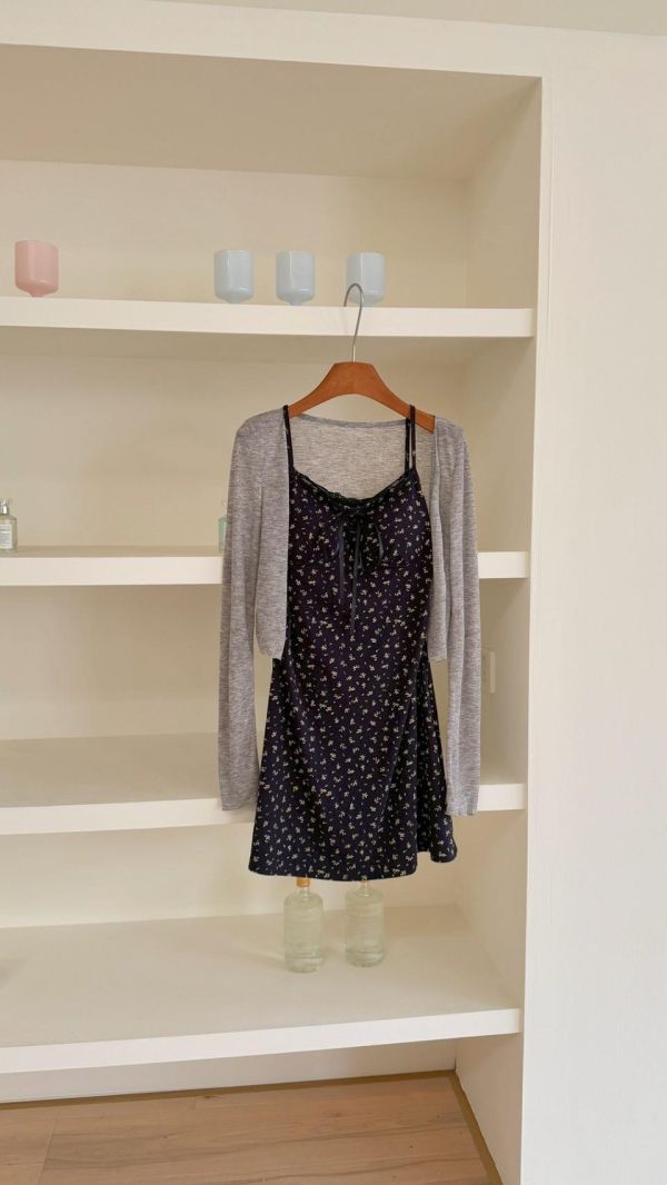 歐式小鎮日常 碎花細肩背心＋柔霧短版罩衫兩件套 