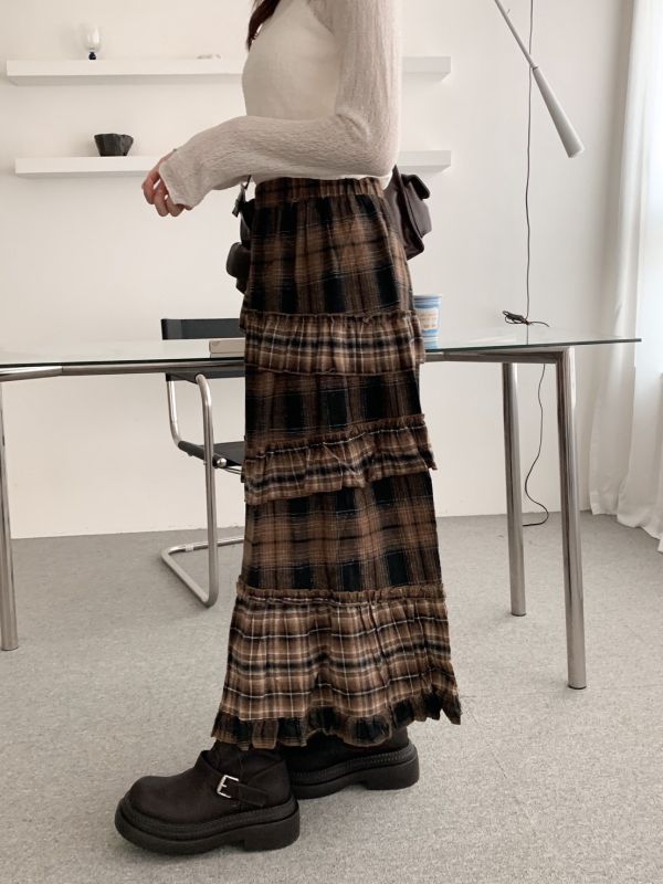 在裙擺裡藏了一點浪漫 多層次格紋蛋糕長裙 顯瘦鬆緊腰 （2色） 