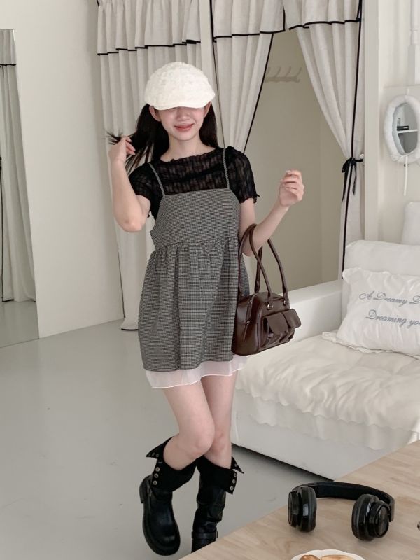 鄰家女孩格紋綁帶背心 