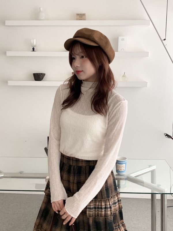 柔和打底 皺皺透膚高領長袖上衣 法式內搭 捲邊設計 百搭打底衫 （3色） 