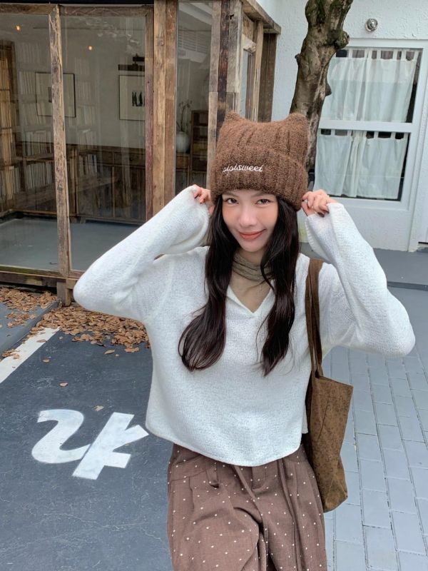 秋日柔霧針織 V領長袖針織上衣 韓系慵懶薄針織(4色） 