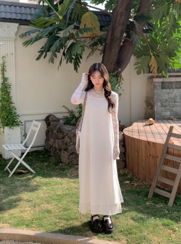 光影之間 空氣感細肩帶綁帶長洋裝 韓系疊穿洋裝 （2色） 