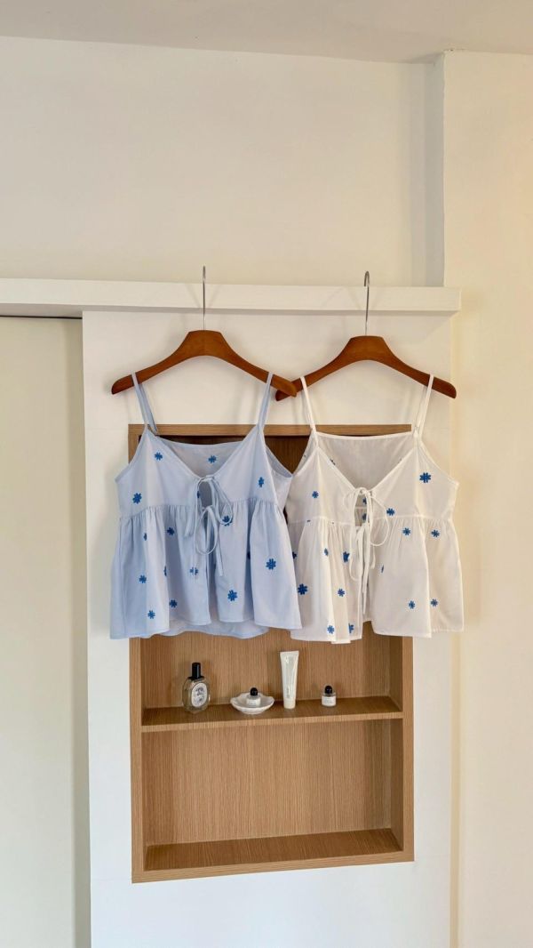 清晨花朵綁帶背心 刺繡花朵細肩背心 韓系甜感綁帶小可愛（2色） 