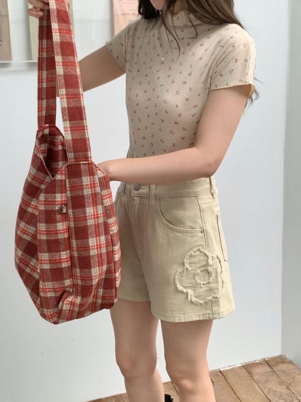 南法日常穿搭 立體花牛仔短褲 百搭顯腿長款（3色） 