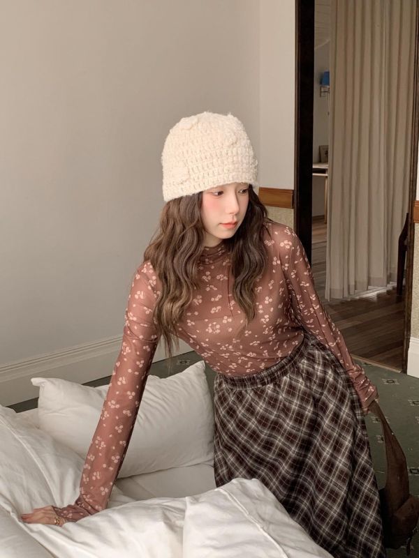 穗花公主 韓系碎花網紗上衣 溫柔奶霧小花 單穿疊穿都美 顯瘦不刺癢（四色） 